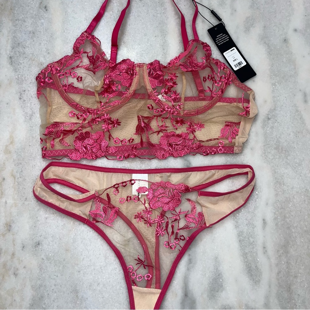 2 piece Lace crop top & thong set Pink & Nude Size L NWT - Picture 4 of 6